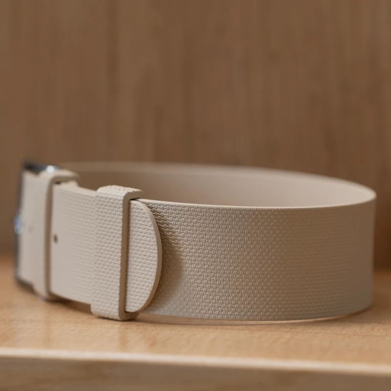 Bracelet une pièce fkm rubber sable