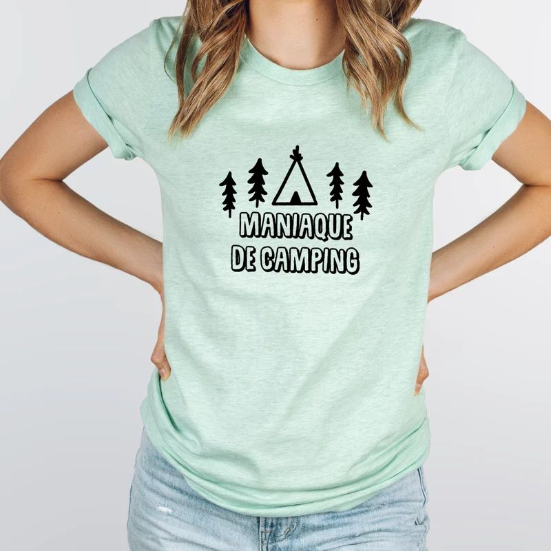 T-shirt unisexe à col rond - CAMPING - Maniaque de camping - Sapins et tipi - V5