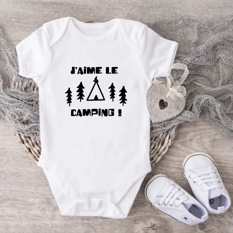 Cache-couche pour bébé - CAMPING - J'aime le camping - Sapins et tipi - V10