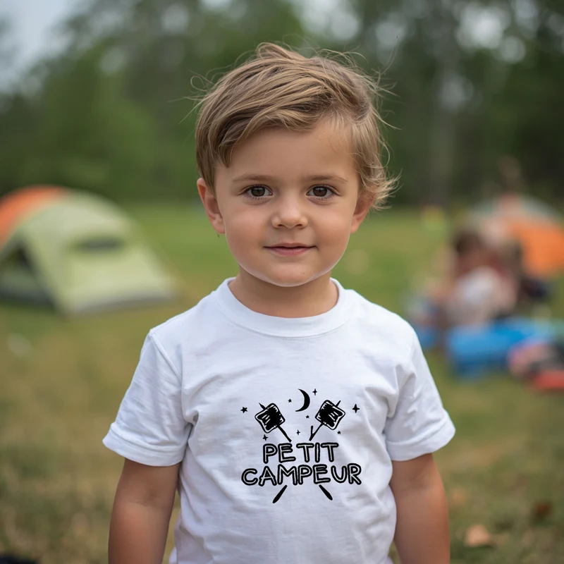 T-shirt - ENFANTS (gr. 2T à XL) - Col rond - Petit campeur - Guimauves et lune - V1