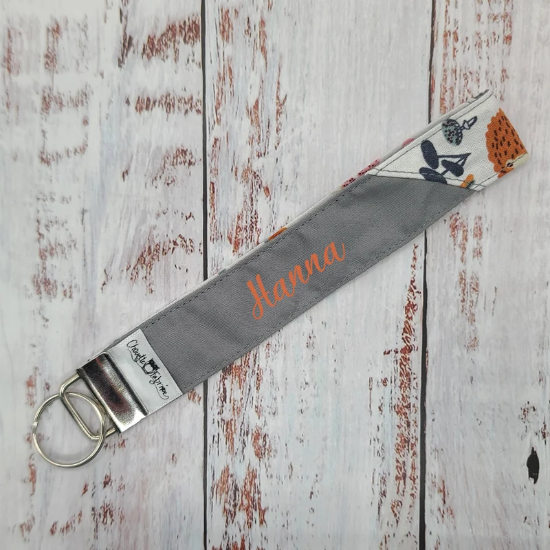 Porte-clé - PERSONNALISÉ - Dragonne - Poignet - Nature douce - Hérissons & Lièvres - Bande grise