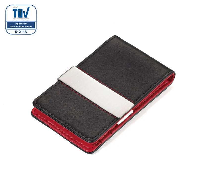 TROIKA Credit Card Case "RED PEPPER CARDSAVER"
