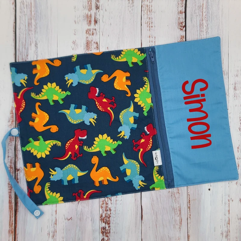 Napperon personnalise (Couleur d'impression au choix) - Animaux - Dinosaures de couleurs - Pochette bleue