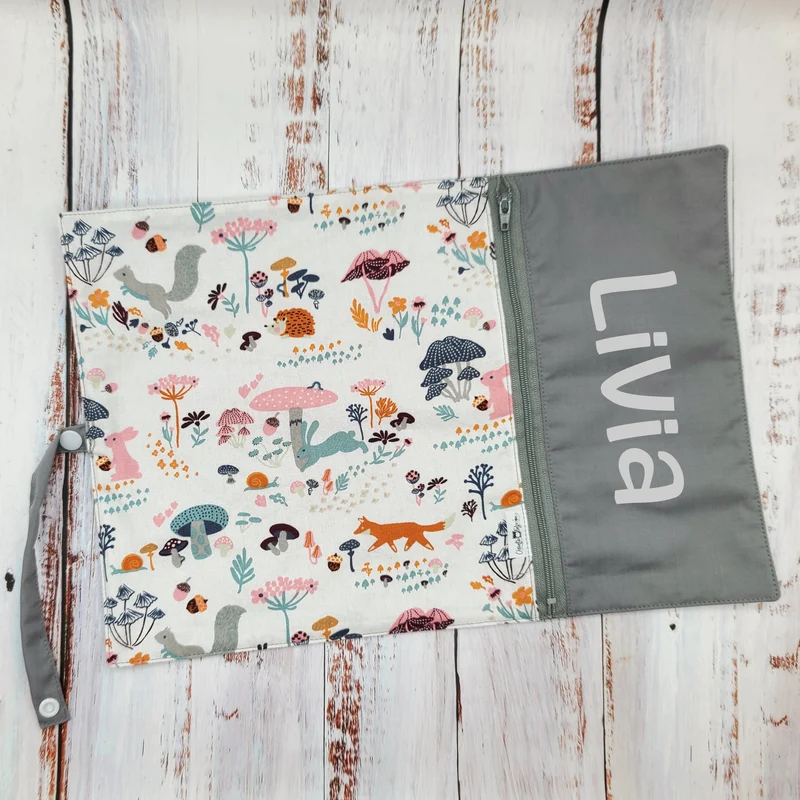 Napperon personnalise (Couleur d'impression au choix) - Nature douce - Lièvres - Pochette grise