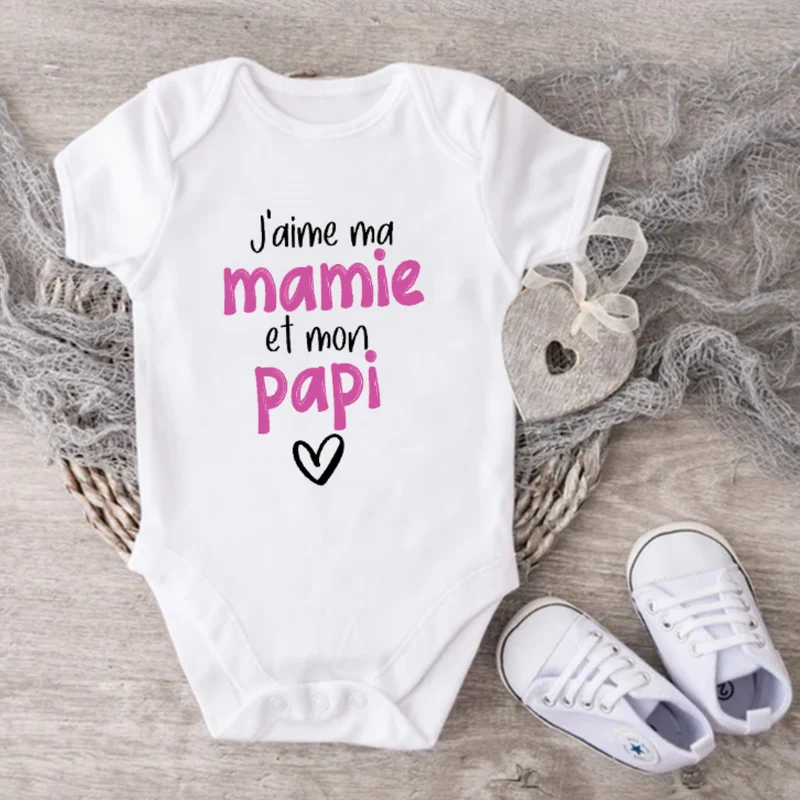 Cache-couche pour bébé - Annonce Mamie/Papi - J'aime mamie et papi (v2502)