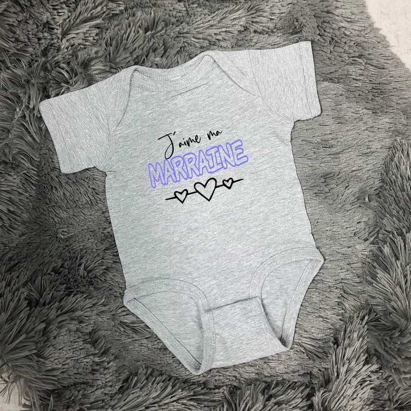 Cache-couche pour bébé - Annonce Parrain/Marraine - J'aime ma marraine (v2503)