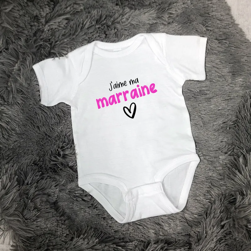 Cache-couche pour bébé - Annonce Parrain/Marraine - J'aime ma marraine (v2501)
