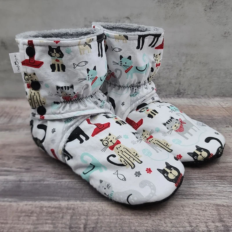Pantoufles "Wrap" - Adultes - Hautes avec boutons à pression - Chats