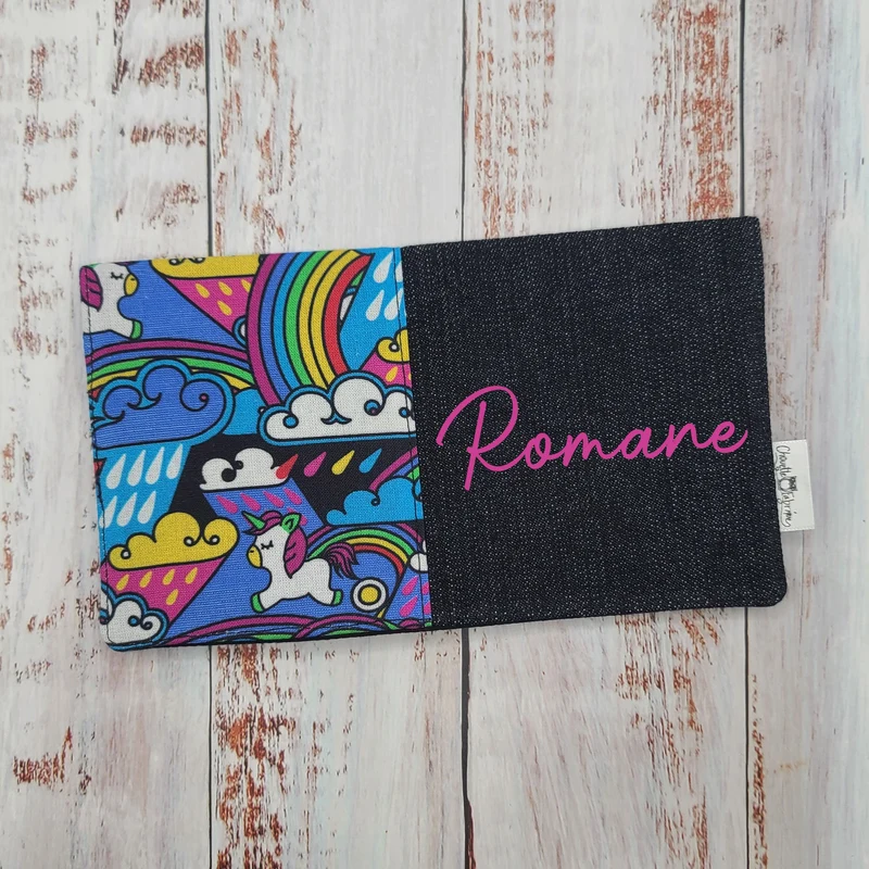 Protège-carnet de santé - Vaccination - Personnalisé - Animaux - Licornes et Arc-en-ciel