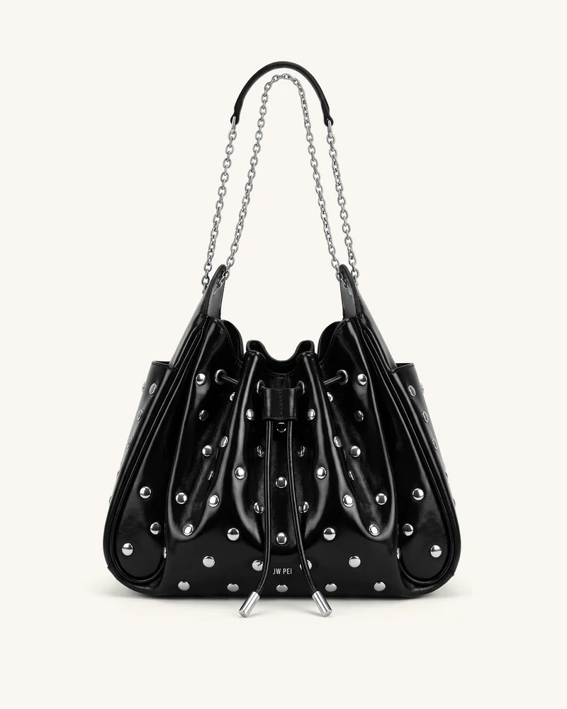 Rowan Sac seau à chaîne, cordon de serrage, détails froncés et clous - Noir brillant