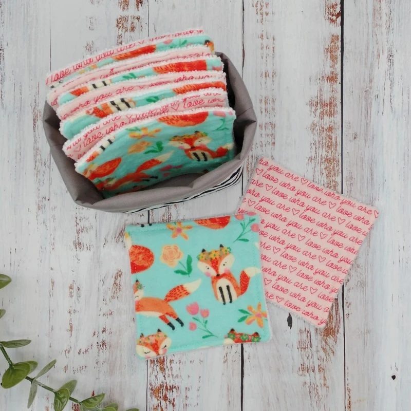 Ensemble 8 Lingettes démaquillantes + Panier réversible - Renards