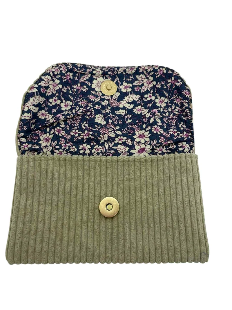 Pochette multifonction velours beige " Floréa"