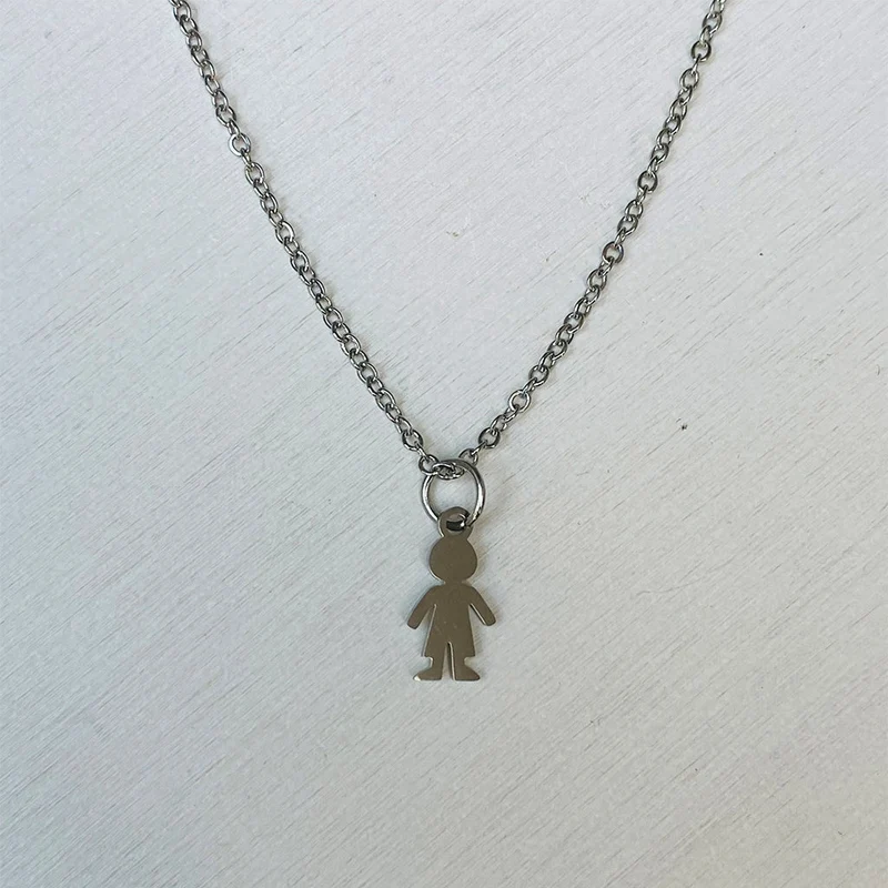 Collier argent + Figurine garçon (18 pouces)