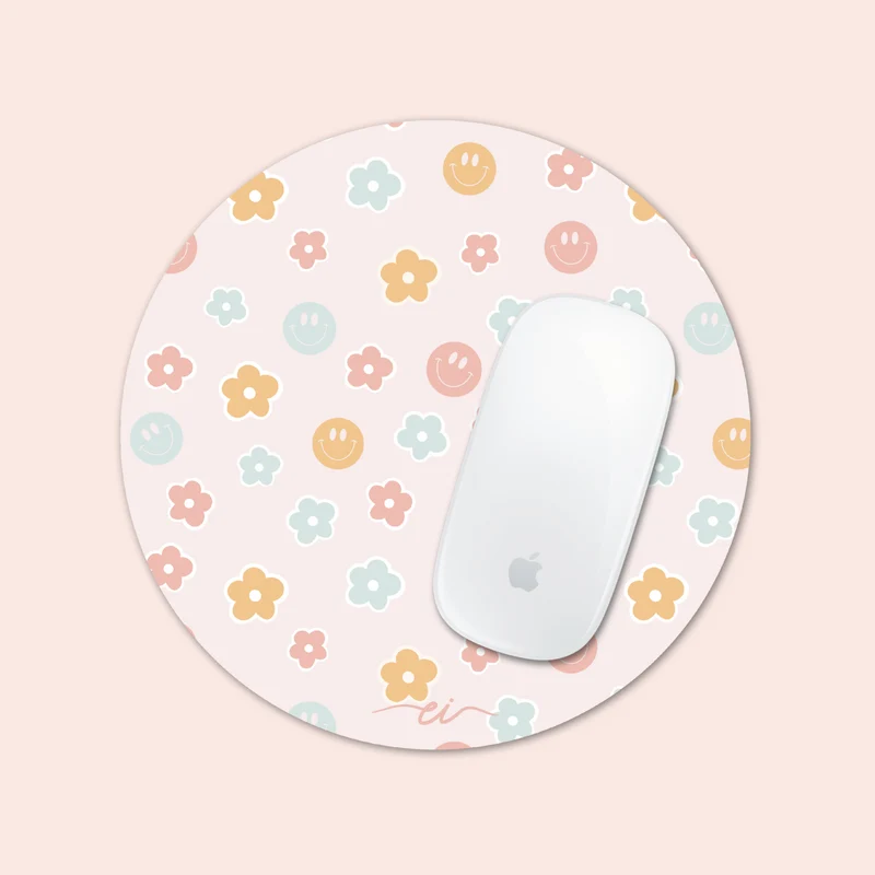 Tapis de souris (sourires et fleurs pastels)