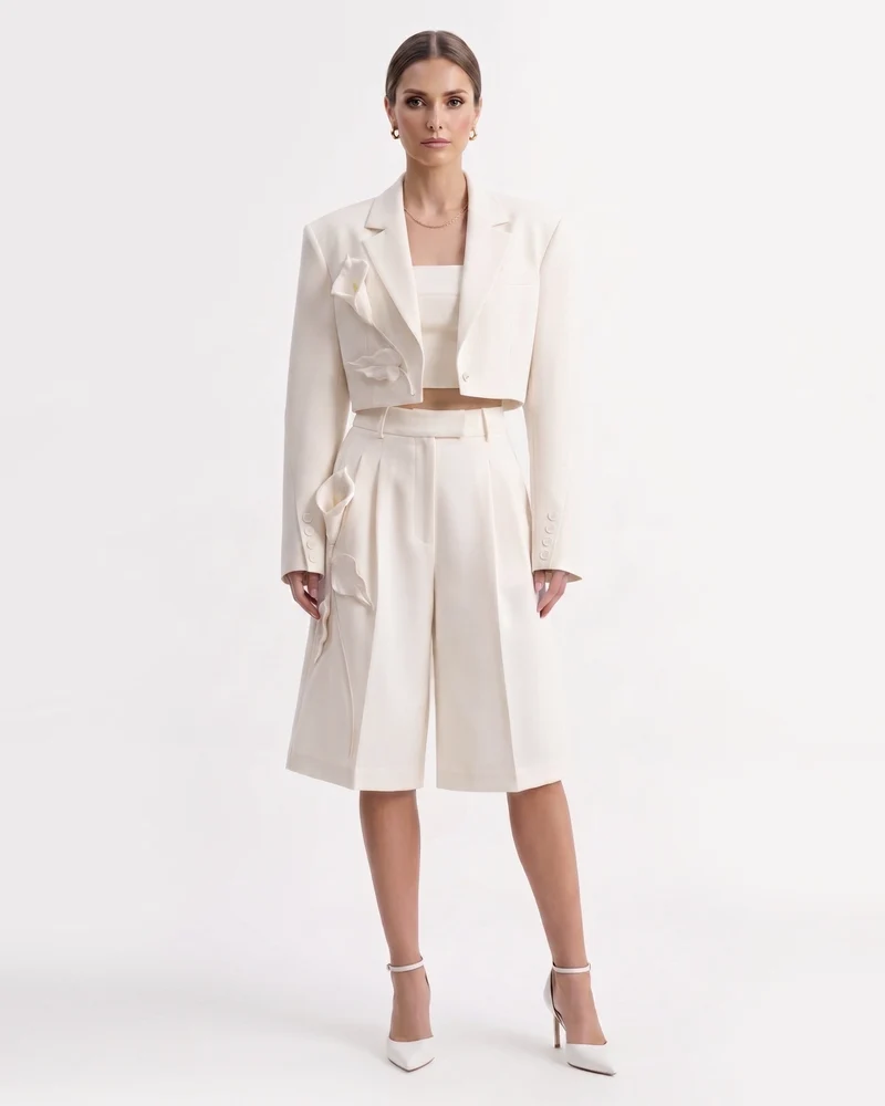 Blazer court à appliqués floraux - Blanc