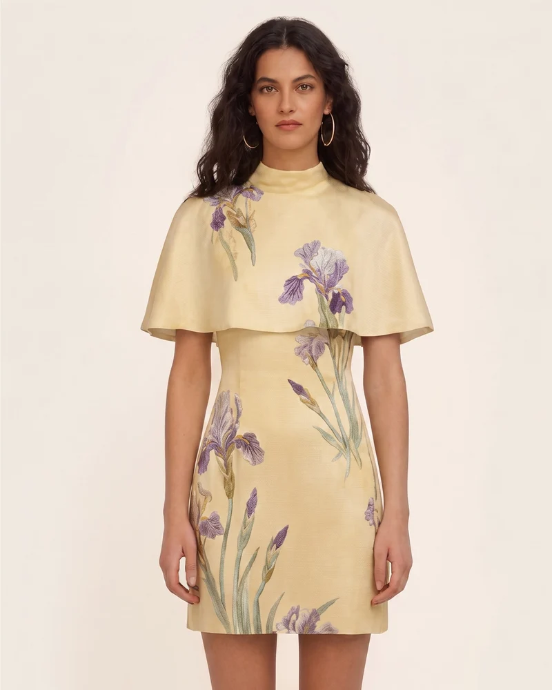 Iris Robe courte imprimée avec cape - Jaune pâle