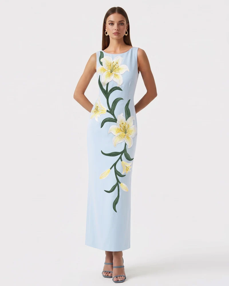 Lily Robe longue fourreau sans manches à imprimé floral - Bleu clair