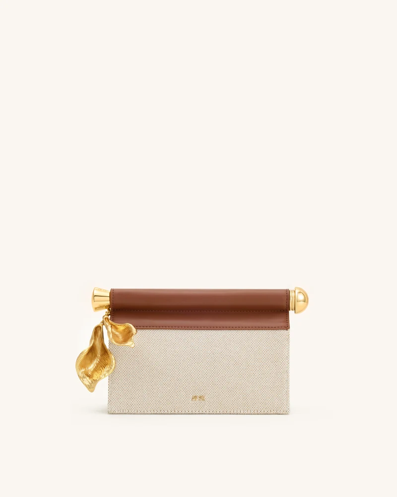 Holly Pochette ornée d'un pendentif en métal - Toile marron
