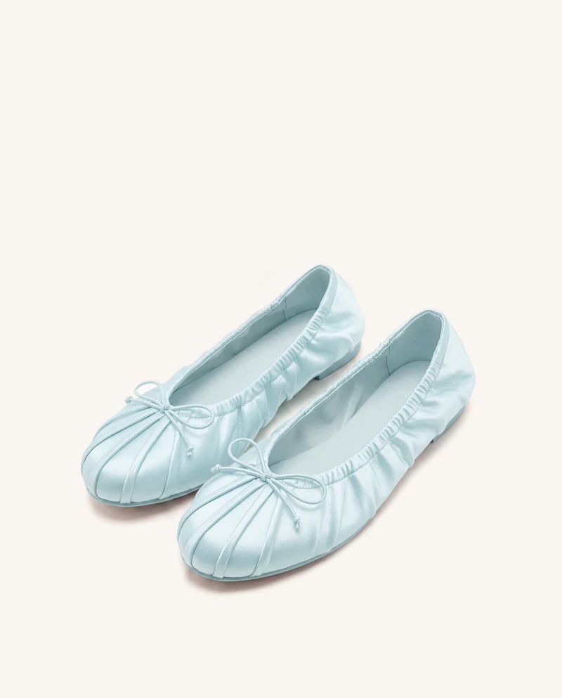 Solenne Ballerines en satin froncées à cordon de serrage - Bleu