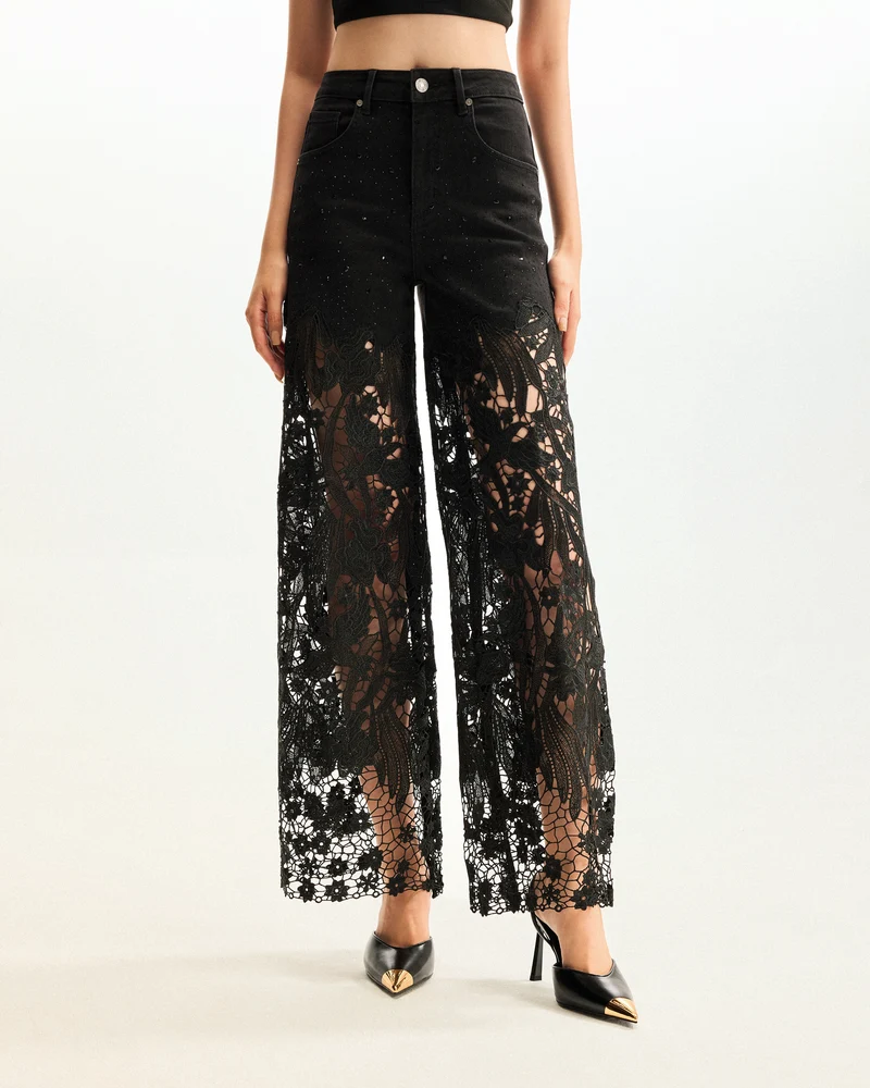Jean en denim brodé taille haute à jambe large en dentelle avec strass - Noir