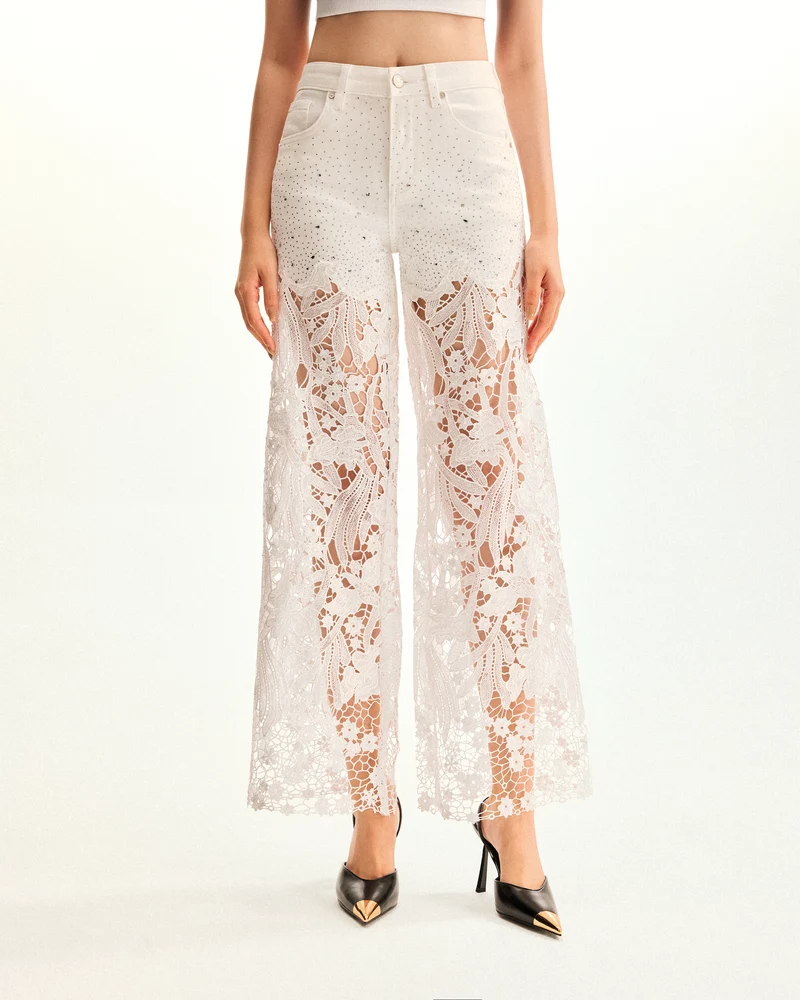 Broderie Jean large taille haute en dentelle denim avec strass – Blanc
