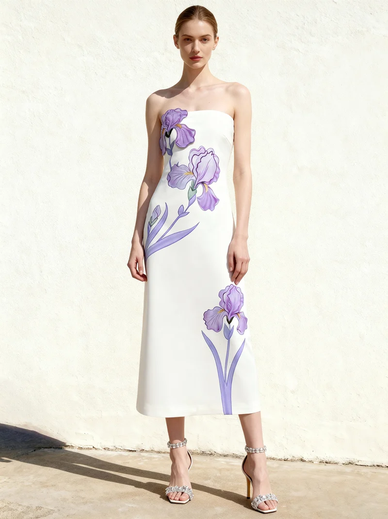 Iris Robe longue évasée sans bretelles à imprimé floral – Blanc